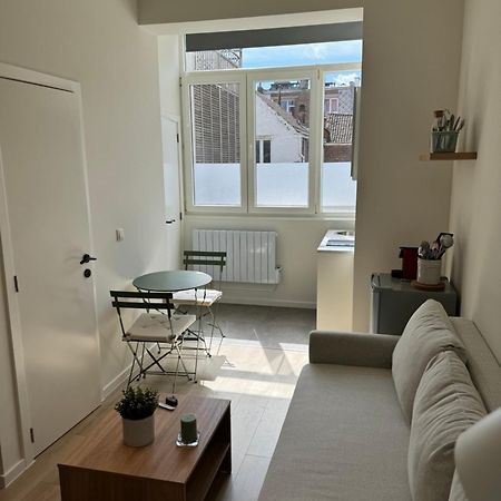 Superbe Appartement Une Chambre Brussel Eksteriør bilde